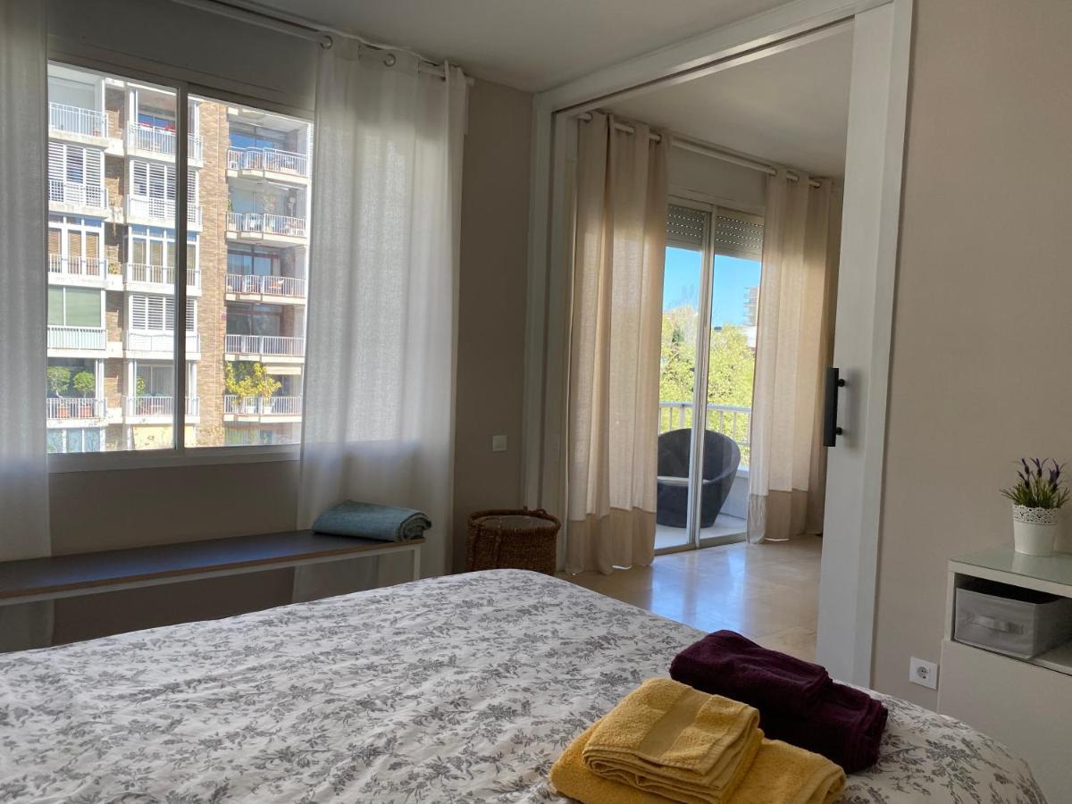 Precioso Y Tranquilo Apartamento Zona Alta Diagonal Barcelone Extérieur photo